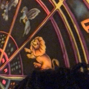 Meet your Posher, Gregory